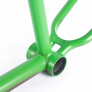 Cult Biggie Frame (Devon Smilie Signature) AK Colourway Green/Brown bottom bracket