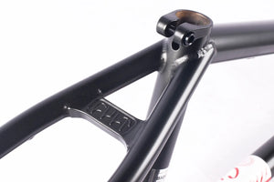 Cult Biggie Frame(Max Vu Magnesium Black)