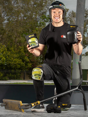 Gain Protection R Willy x Fast Forward Signature Series Knee Pads