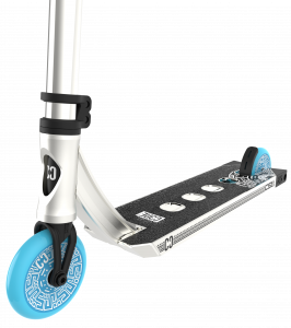 CORE CL1 Light Complete Scooter - Chrome/Blue