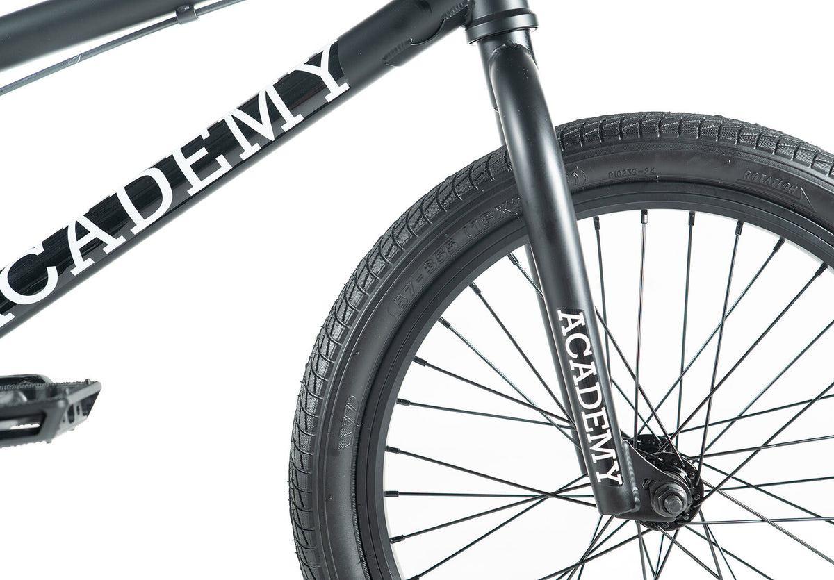 Academy Inspire 18" BMX Bike