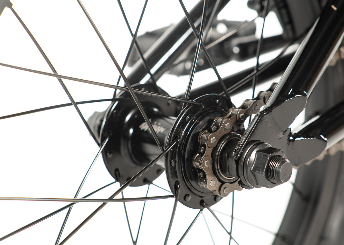 Divison Blitzer 16" back wheel