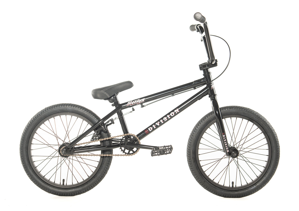 Division Blitzer 18" black side view