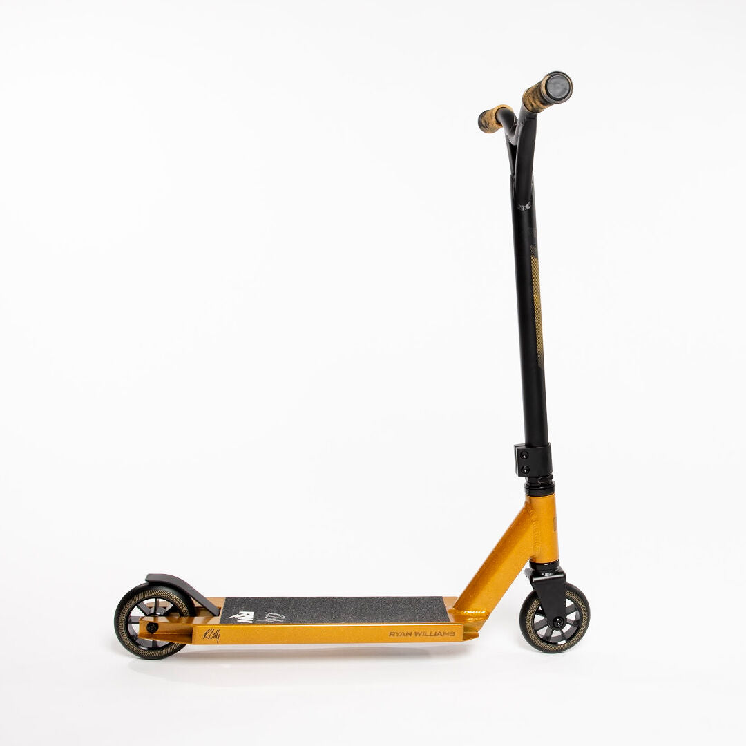 Ryan Williams Junior Stunt Scooter side view