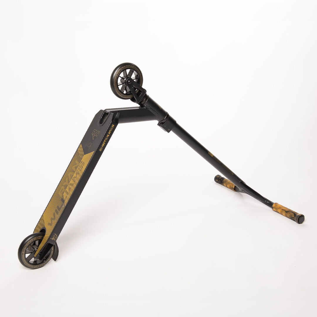 Ryan Williams Replica Stunt Scooter - Black / Black