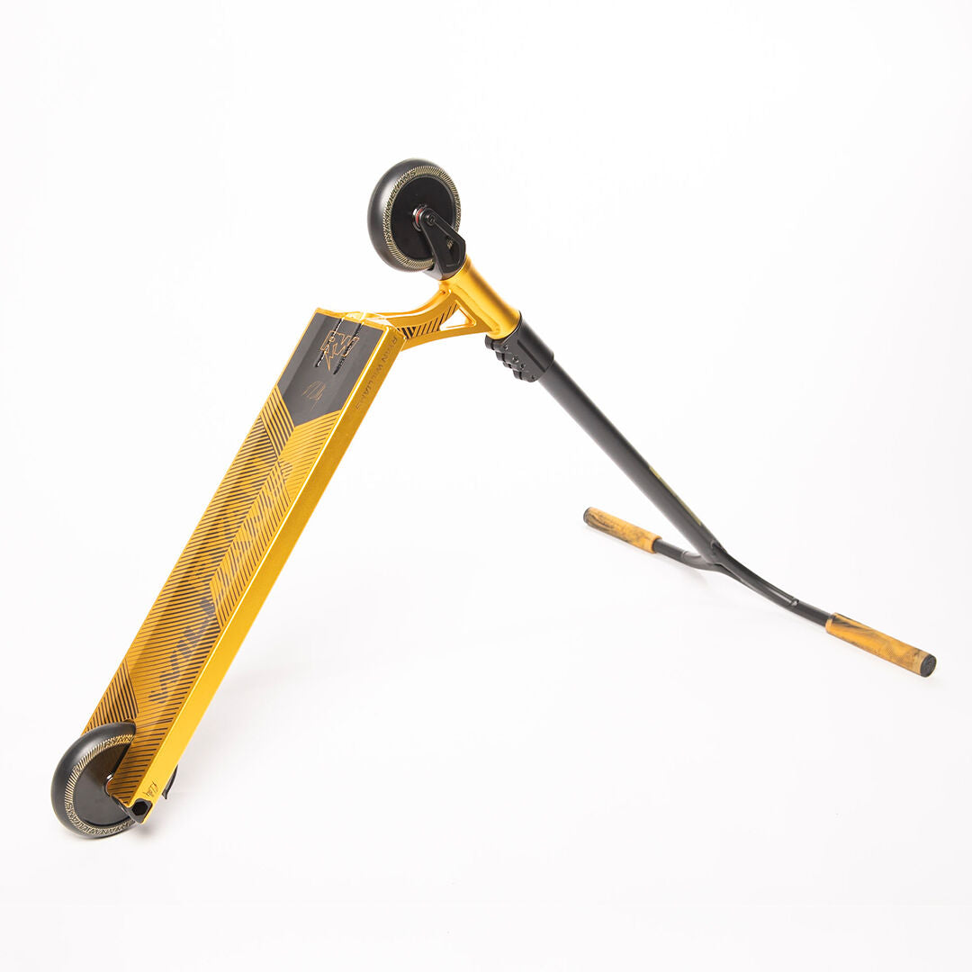 Ryan Williams RW560 Signature stunt scooter - Gold / Black