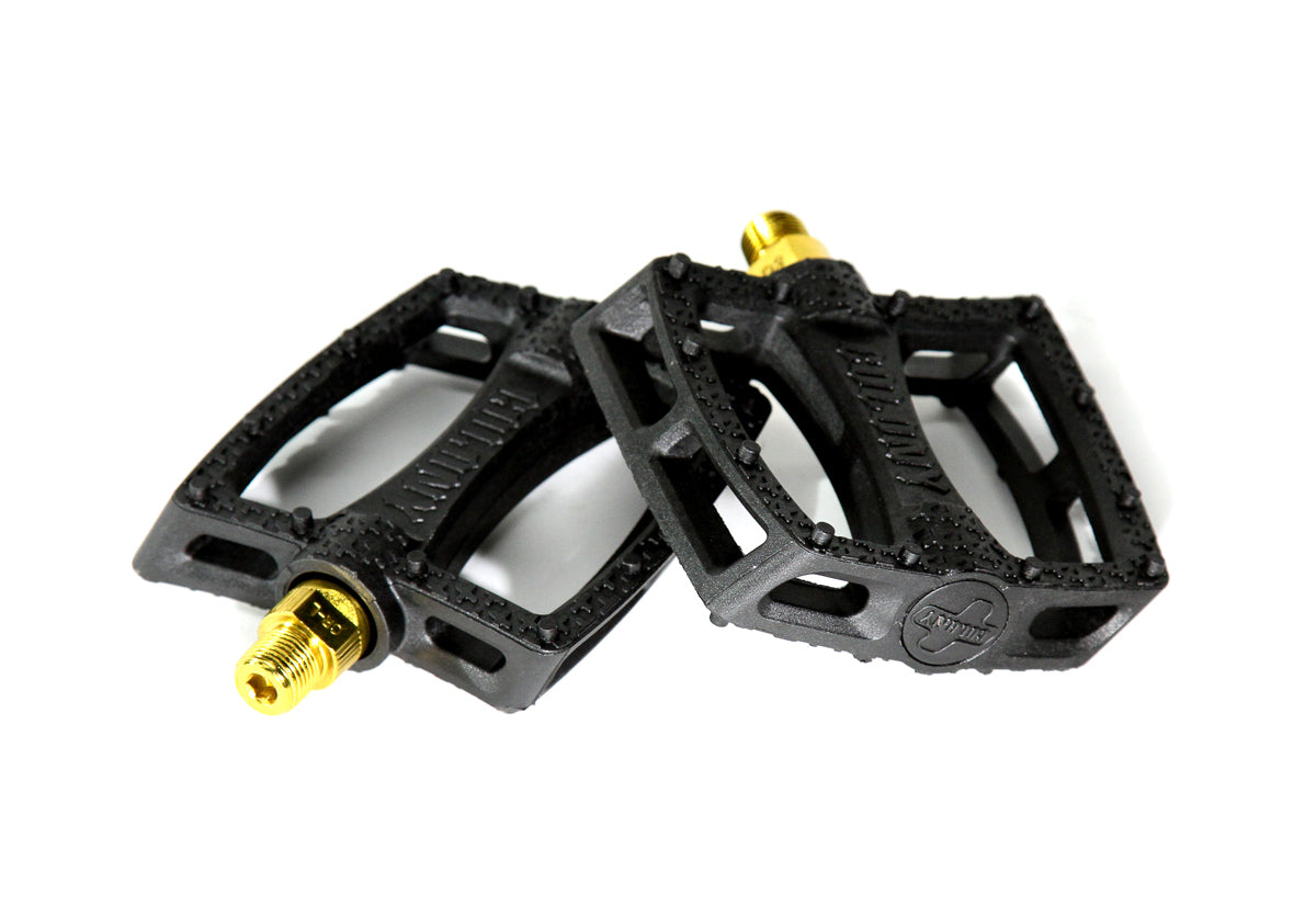 Plastic on sale bmx pedals