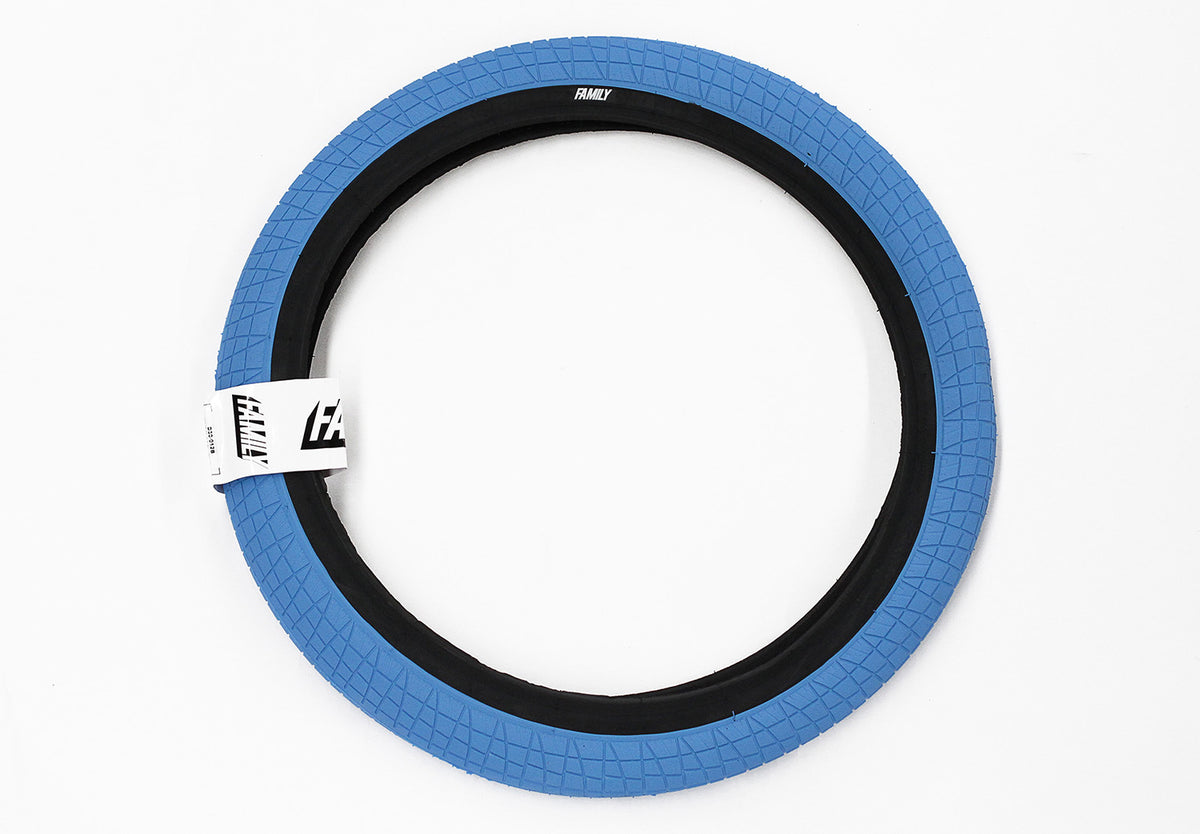 Family F2128 Tyre - 20"