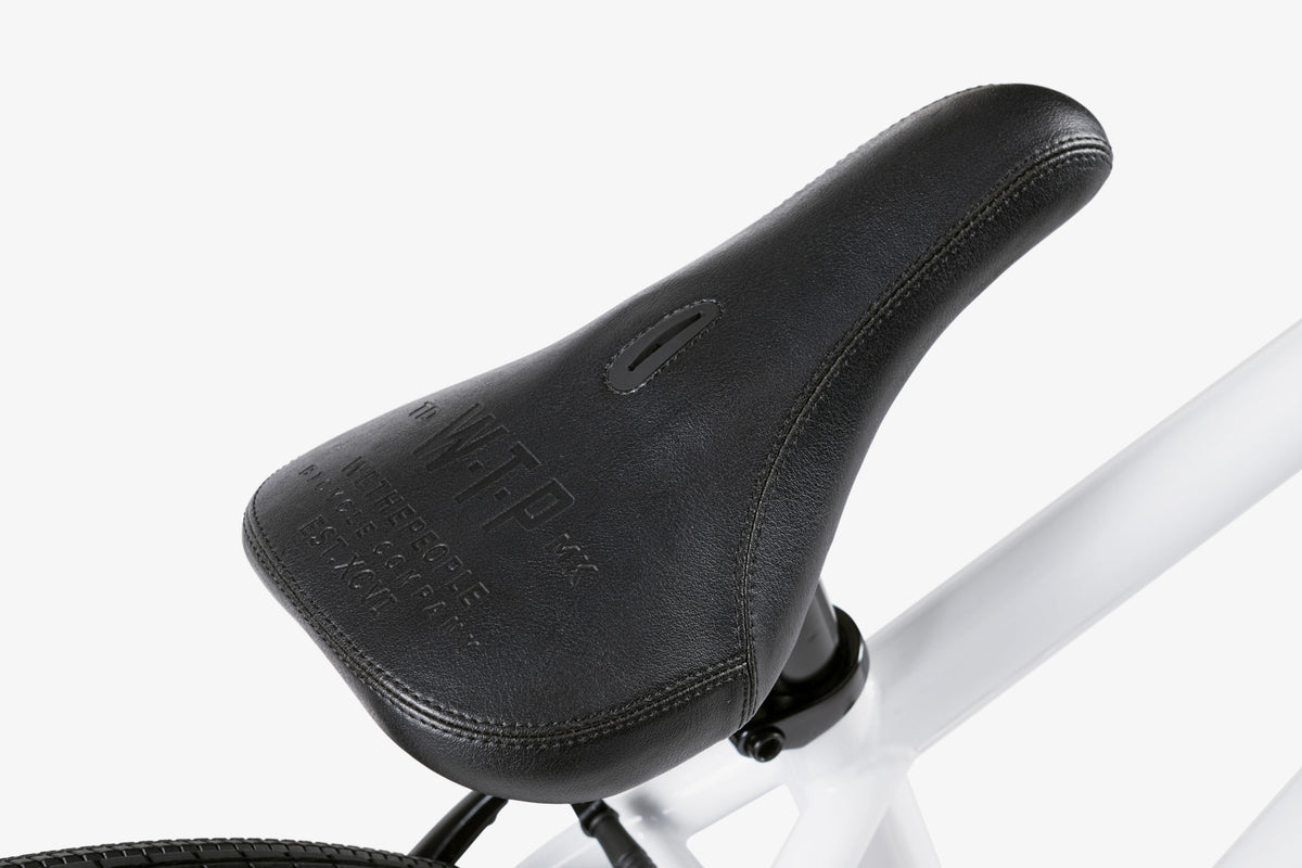 WeThePeople 24" The Atlas BMX Bike Sit Font View